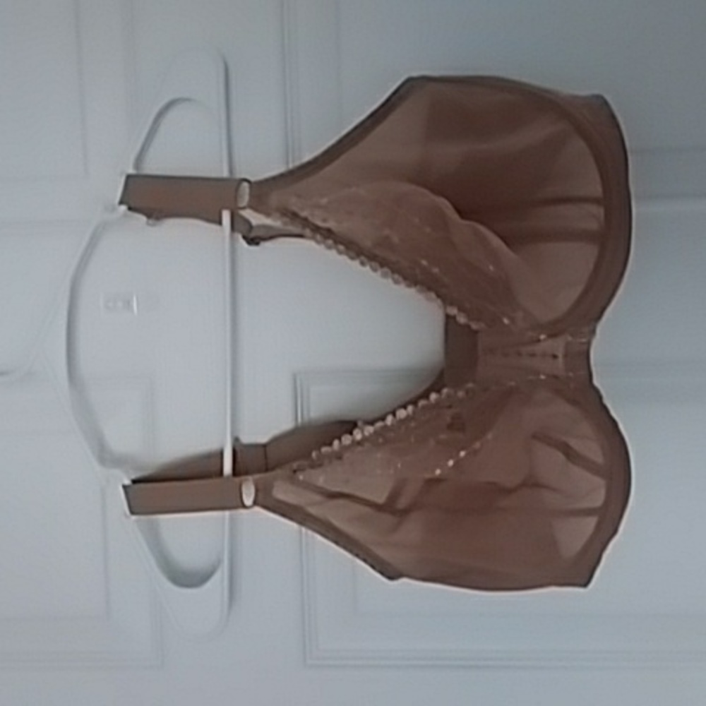 Bra